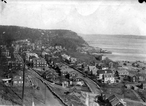 Edgewater01
